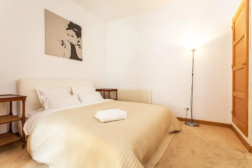 Private Apartment - St. Germain - Odeon Paris