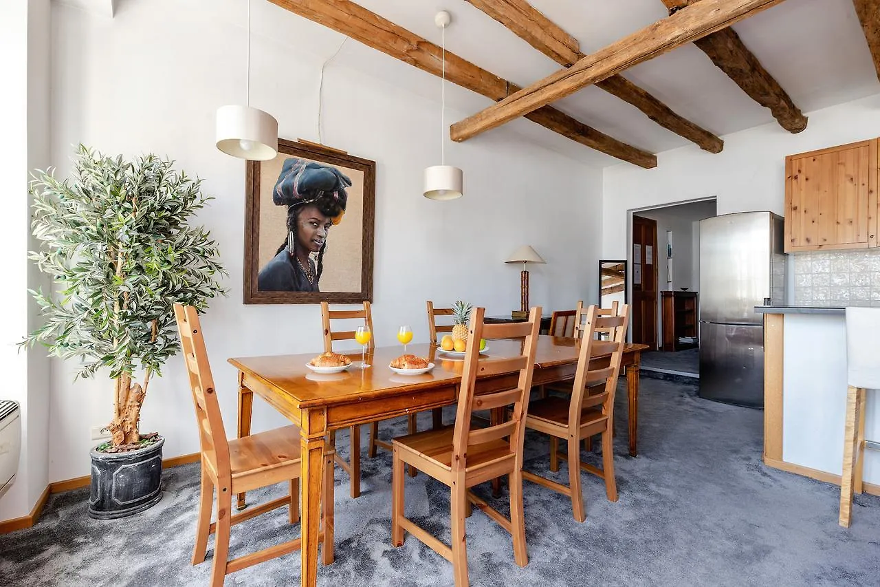 Private Apartment - St. Germain - Odeon Paris 0*,