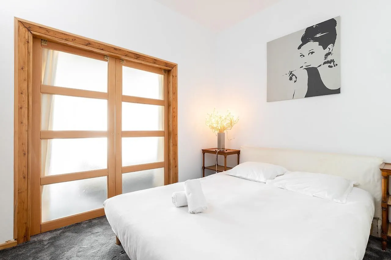 Private Apartment - St. Germain - Odeon Paris
